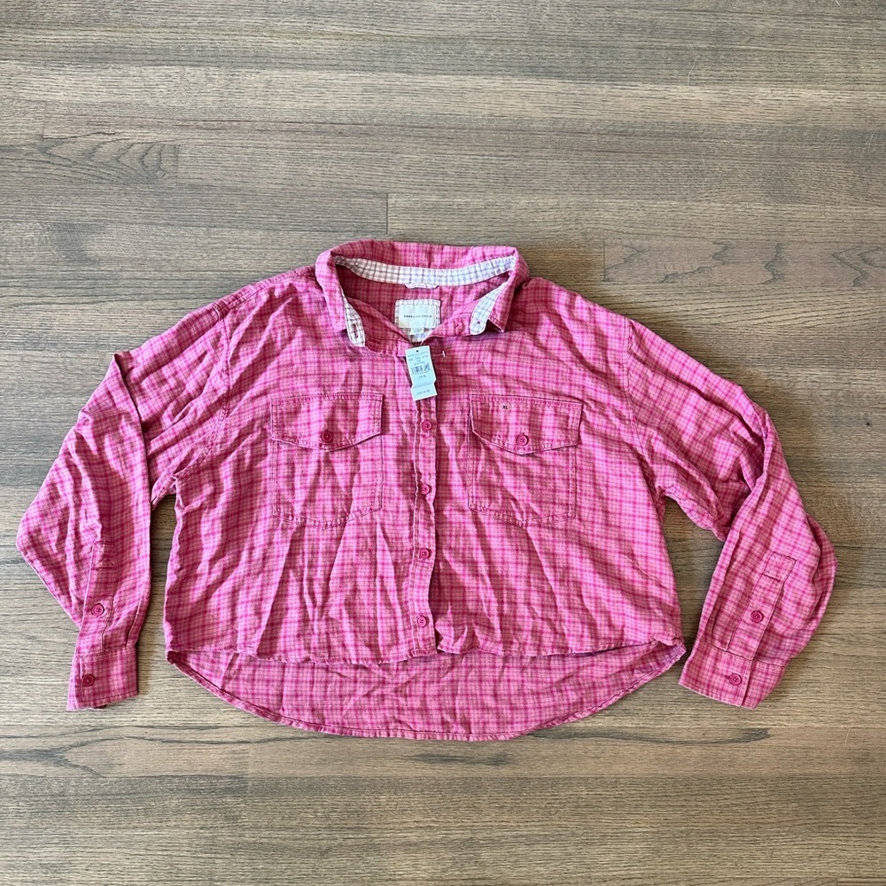 NEW American Eagle Cropped Pink Plaid Flannel-Size XL